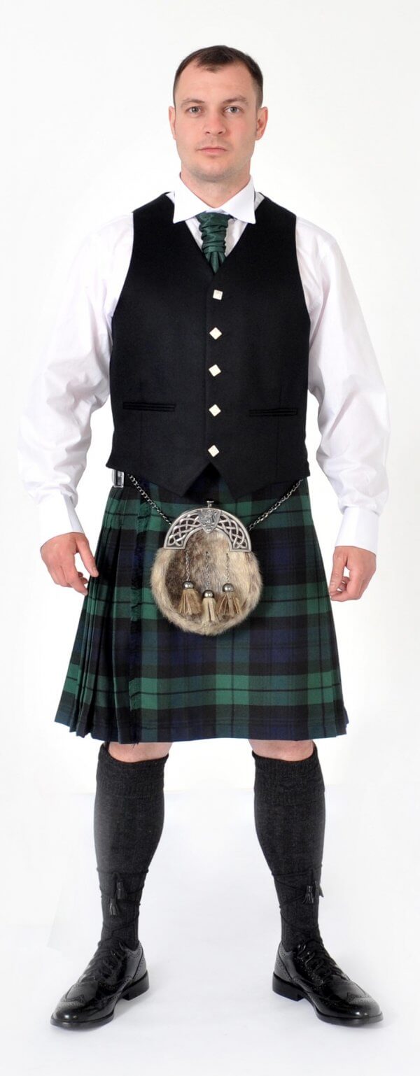 Scottish 8 Yard Black Watch Kilt outfits